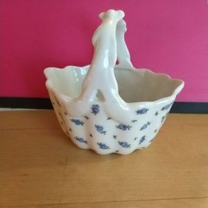 Takahashi Chintz ceramic basket